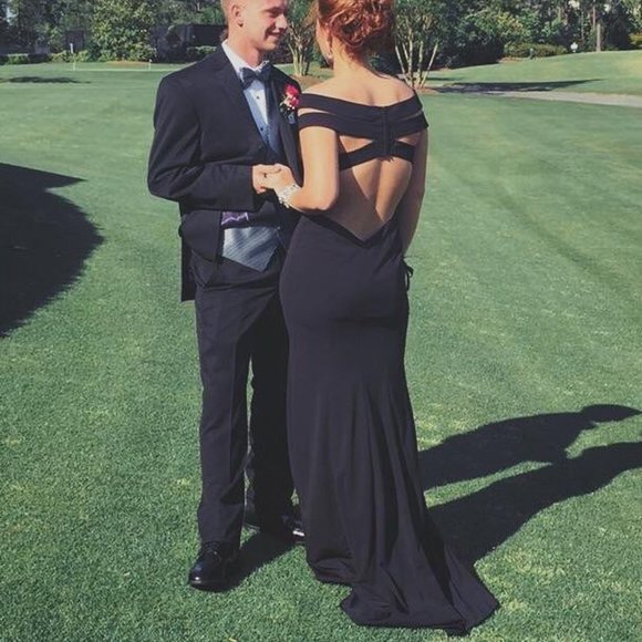 Black La Femme Dress - Picture 5 of 5